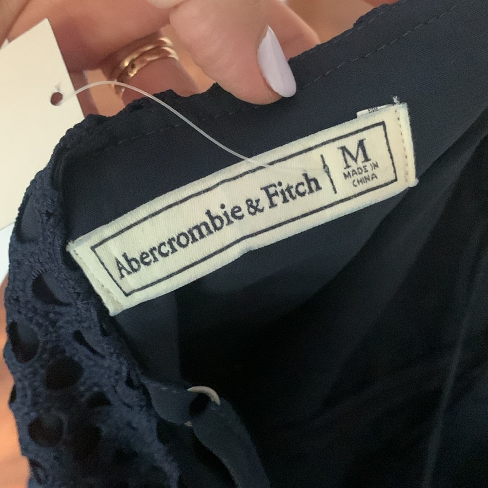 NWT Abercrombie & Fitch embroidered lace dress - Picture 7 of 9